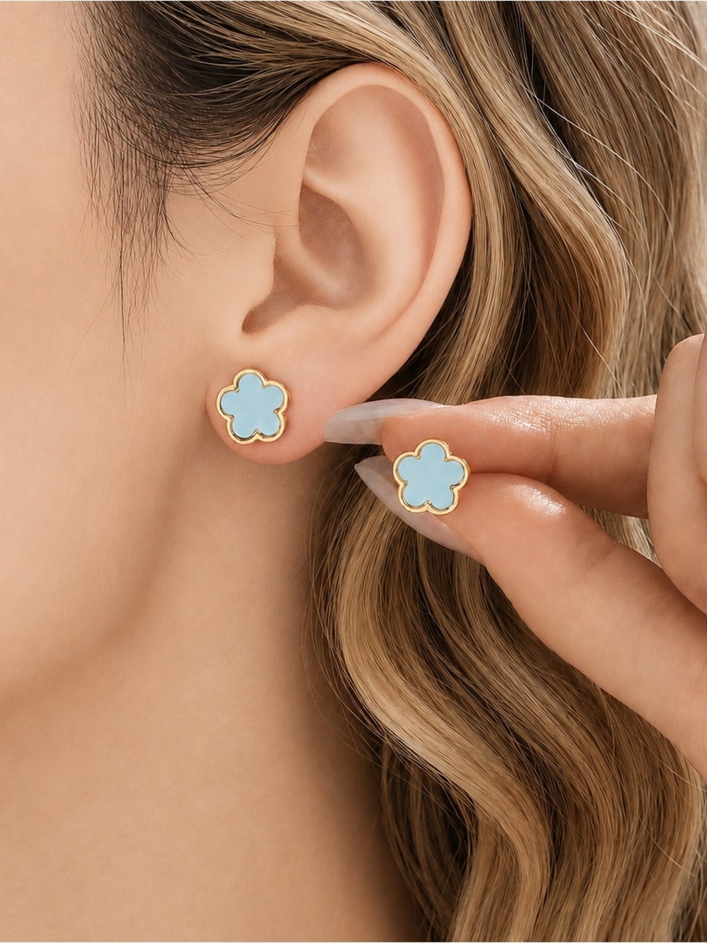 🆕🩵Gold-Tone Tiffany blue Flower Stud Earrings - Women Jewelry
